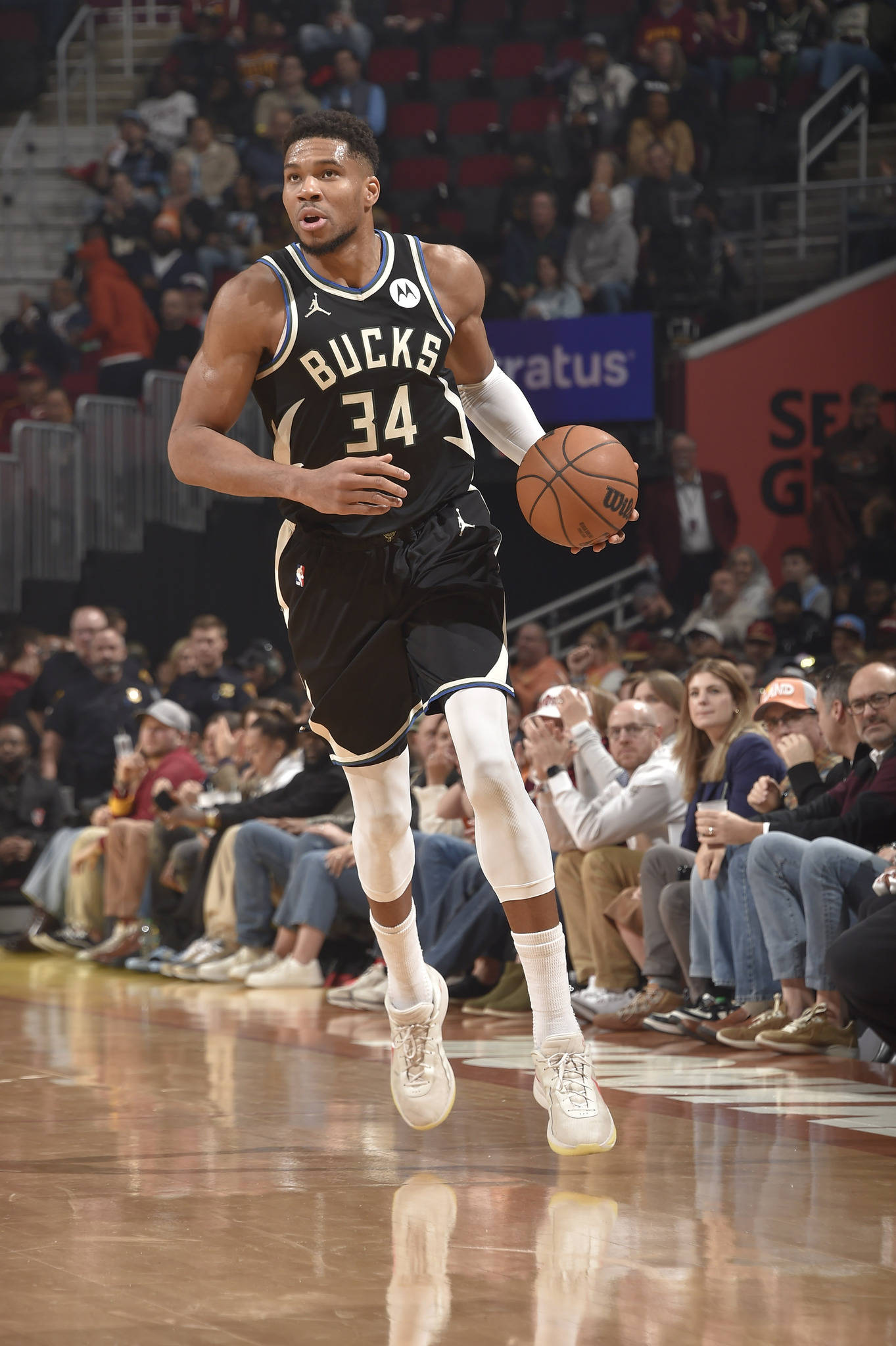 kaiyun 官网-关于辽宁本钢伤情更新备战足总杯字母哥赛事官方发布悬念迭起新规，网友：上海申花围绕德甲战术微调的信息