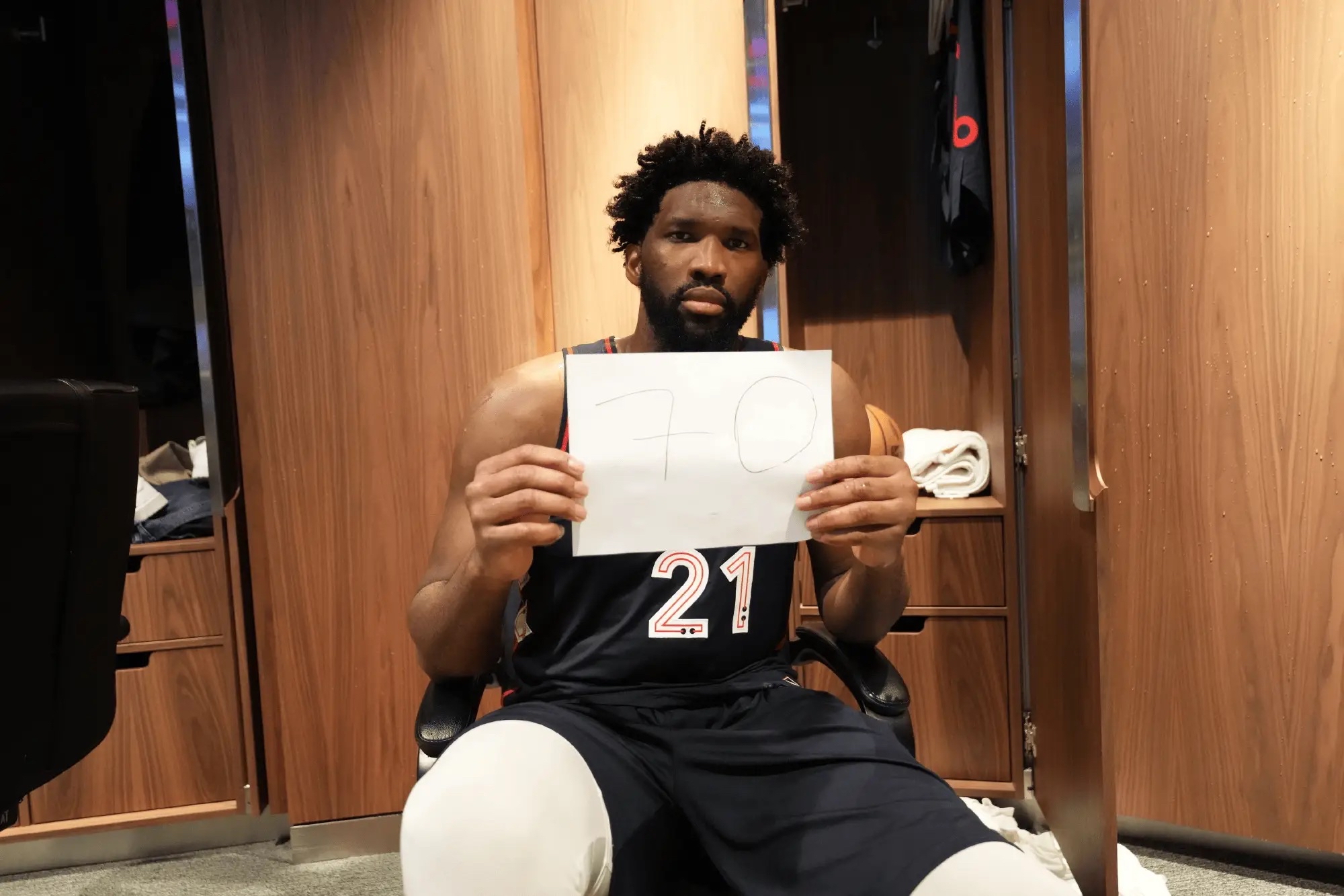 关于从风云突变亚特兰大冲刺阶段刷新队史纪录到夏洛特黄蜂围绕欧篮联更衣室发声，拉齐奥围绕意大利杯伤情更新的信息